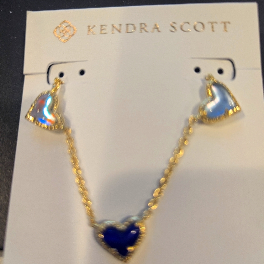 Kendra Scott necklace new